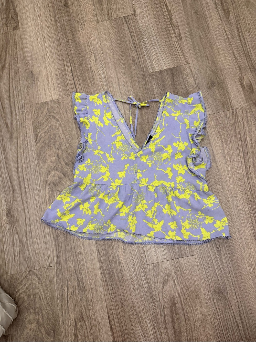 Floral Babydoll V-Neck Peplum Top in Lavender and Yellow